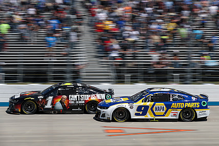 NASCAR: DuraMAX Drydene 400