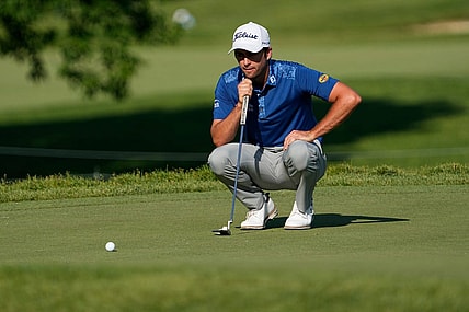 June 1, 2023; Dublin, Ohio, USA;  Davis Riley lines up a putt on the ninth hole during the opening round of the Memorial Tournament at Muirfield Village Golf Club. Riley made a birdie to become the leader in the clubhouse at -5.