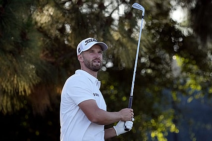 Jun 17, 2023; Los Angeles, California, USA; Wyndham Clark tees off on the eleventh hole during the third round of the U.S. Open golf tournament at Los Angeles Country Club. Mandatory Credit: Michael Madrid-USA TODAY Sports