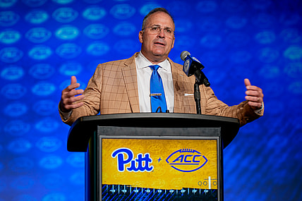 Pat Narduzzi, NIL