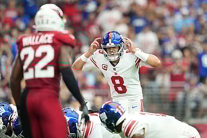 Sep 17, 2023; Glendale, Arizona, USA; New York Giants quarterback Daniel Jones (8) calls signals against the Arizona Cardinals during the second half at State Farm Stadium. Mandatory Credit: Joe Camporeale-USA TODAY Sports