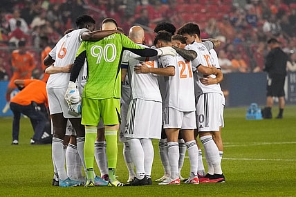 Sep 30, 2023; Toronto, Ontario, CAN; Toronto FC players huddle before the game against FC Cincinnati at BMO Field. Mandatory Credit: Nick Turchiaro-USA TODAY Sports