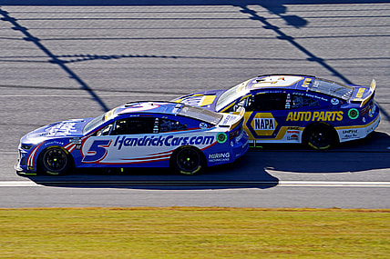 NASCAR: YellaWood 500