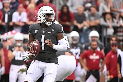 Sep 23, 2023; Pullman, Washington, USA; Washington State Cougars quarterback Cameron Ward (1) throws a pass against the Oregon State Beavers in the first half at Gesa Field at Martin Stadium. Mandatory Credit: James Snook-USA TODAY Sports
