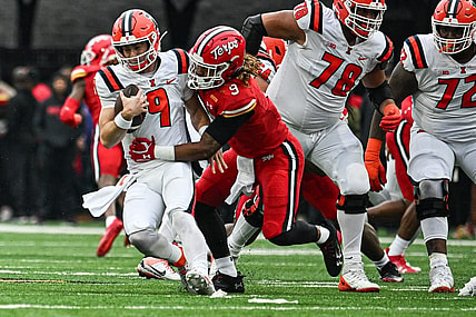 Oct 14, 2023; College Park, Maryland, USA;  Maryland Terrapins linebacker Fa'Najae Gotay (9) sacks Illinois Fighting Illini quarterback Luke Altmyer (9) during the first half at SECU Stadium. Mandatory Credit: Tommy Gilligan-USA TODAY Sports