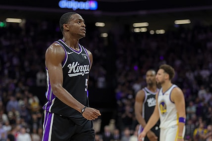 Oct 27, 2023; Sacramento, California, USA; Sacramento Kings guard De'Aaron Fox (5) looks on during the fourth quarter against the Golden State Warriors at Golden 1 Center. Mandatory Credit: Sergio Estrada-USA TODAY Sports