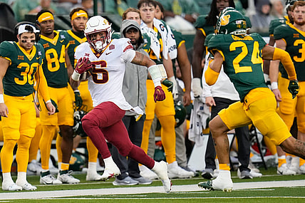 Oct 28, 2023; Waco, Texas, USA;  Iowa State Cyclones running back Eli Sanders (6) runs the ball as Baylor Bears safety Corey Gordon Jr. (24) gives chase during the first half at McLane Stadium. Mandatory Credit: Chris Jones-USA TODAY Sports