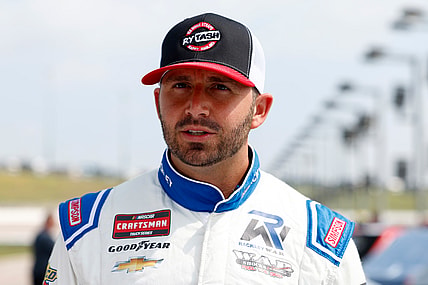 NASCAR: Truck Series Practice and Qualifying