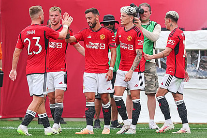 Jul 22, 2023; East Rutherford, New Jersey, USA; Manchester United midfielder Bruno Fernandes (8) celebrates his goal with teammates during the first half against Arsenal at MetLife Stadium. Mandatory Credit: Vincent Carchietta-USA TODAY Sports