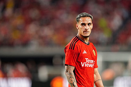 Jul 30, 2023; Las Vegas, Nevada, USA;  Manchester United forward Antony (21) competes during the second half against Borussia Dortmund at Allegiant Stadium. Mandatory Credit: Lucas Peltier-USA TODAY Sports