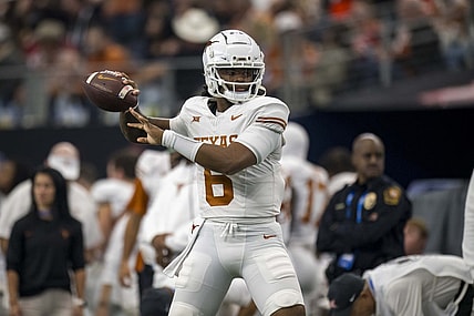 Dec 2, 2023; Arlington, TX, USA; Texas Longhorns quarterback Maalik Murphy (6) in action during the game between the Texas Longhorns and the Oklahoma State Cowboys at AT&T Stadium. Mandatory Credit: Jerome Miron-USA TODAY Sports