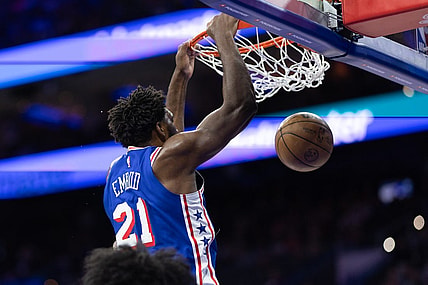 Dec 18, 2023; Philadelphia, Pennsylvania, USA; Philadelphia 76ers center Joel Embiid (21) dunks the ball against the Chicago Bulls during the first quarter at Wells Fargo Center. Mandatory Credit: Bill Streicher-USA TODAY Sports