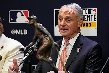 MLB