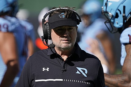 Mar 5, 2023; Arlington, TX, USA; Arlington Renegades head coach Bob Stoops on the sidelines against the Orlando Guardians during the first half at Choctaw Stadium. Mandatory Credit: Raymond Carlin III-USA TODAY Sports