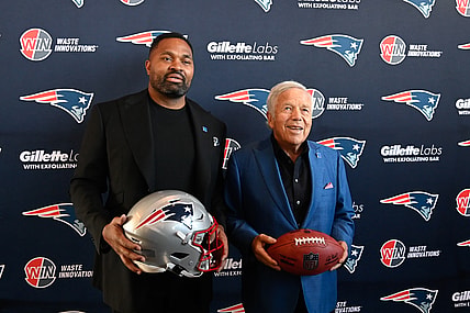 New England Patriots' Jerod Mayo