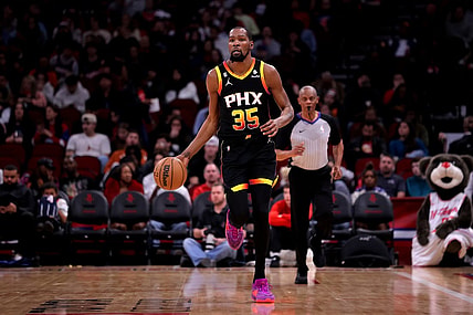Dec 27, 2023; Houston, Texas, USA; Phoenix Suns forward Kevin Durant (35) handles the ball against the Houston Rockets during the third quarter at Toyota Center. Mandatory Credit: Erik Williams-USA TODAY Sports