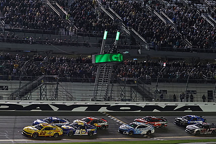 NASCAR: Bluegreen Vacations Duel 1 at Daytona