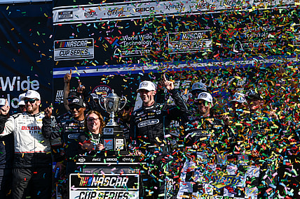 NASCAR: Enjoy Illinois 300 presented by TicketSmarter