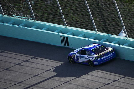 NASCAR: Straight Talk Wireless 400