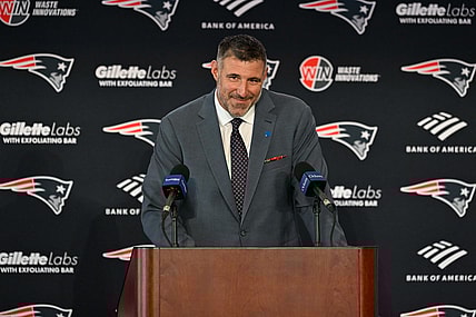 NFL: New England Patriots Mike Vrabel Press Conference