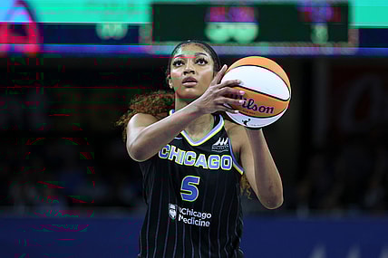 WNBA: New York Liberty at Chicago Sky