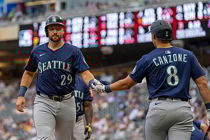 Seattle Mariners catcher Cal Raleigh