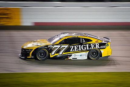 Carson Hocevar, Denny Hamlin