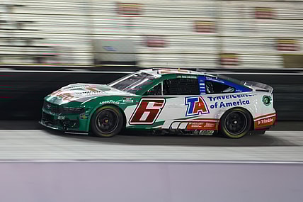 NASCAR: Bass Pro Shops Night Race