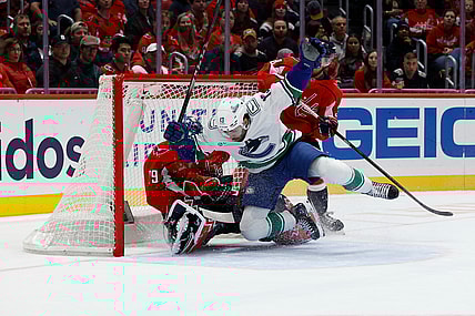 NHL: Vancouver Canucks at Washington Capitals