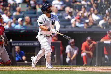 New York Yankees left fielder Jasson Dominguez