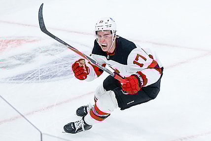 NHL: New Jersey Devils at Chicago Blackhawks