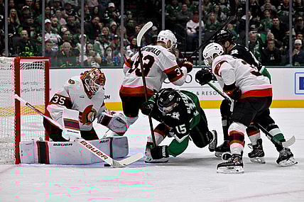 NHL: Ottawa Senators at Dallas Stars