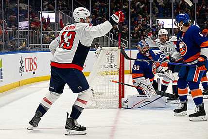 NHL: Washington Capitals at New York Islanders