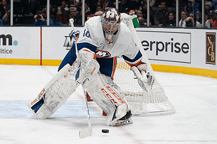 Semyon Varlamov New York Islanders (Phot- NYI Hockey Now)