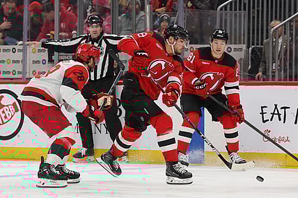 NHL: Carolina Hurricanes at New Jersey Devils