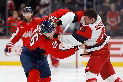 NHL: Carolina Hurricanes at Washington Capitals