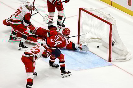 NHL: Carolina Hurricanes at Washington Capitals
