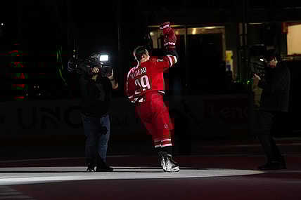 NHL: New York Islanders at Carolina Hurricanes