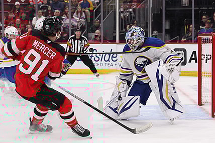 NHL: Buffalo Sabres at New Jersey Devils