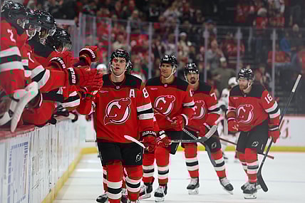 NHL: Chicago Blackhawks at New Jersey Devils