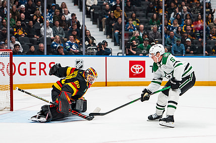 NHL: Dallas Stars at Vancouver Canucks