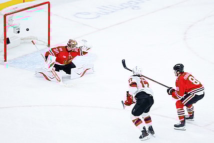 NHL: New Jersey Devils at Chicago Blackhawks