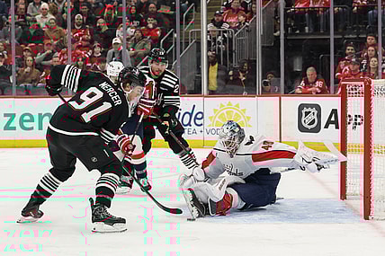 NHL: Washington Capitals at New Jersey Devils