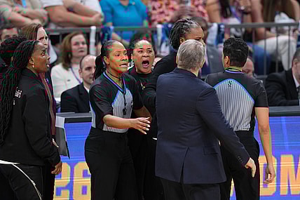 NCAA Womens Basketball: Final Four National Semifinal-South Carolina at Connecticut