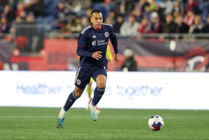 Mar 18, 2023; Foxborough, Massachusetts, USA; New England Revolution forward Bobby Wood (17) possesses the ball during the first half against the Nashville SC at Gillette Stadium. Mandatory Credit: Paul Rutherford-USA TODAY Sports