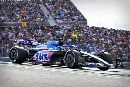 Oct 23, 2022; Austin, Texas, USA; BWT Alpine F1 Team driver Fernando Alonso (14) of Team Spain during the running of the U.S. Grand Prix F1 race at Circuit of the Americas. Mandatory Credit: Jerome Miron-USA TODAY Sports