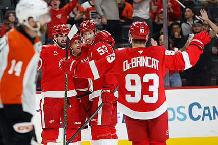 NHL: Philadelphia Flyers at Detroit Red Wings