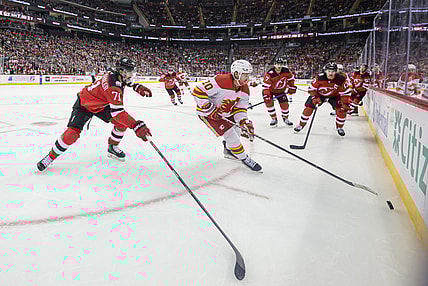 NHL: Calgary Flames at New Jersey Devils