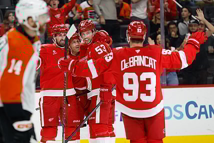NHL: Philadelphia Flyers at Detroit Red Wings