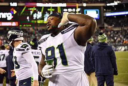 Kansas City Chiefs sign Jarran Reed